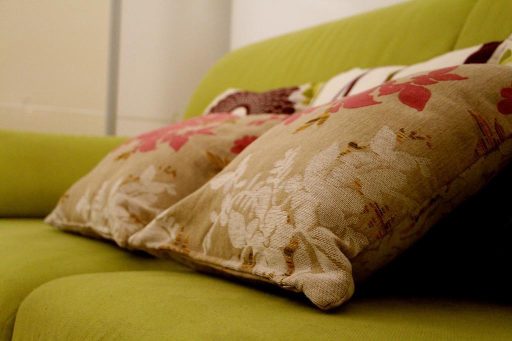 B&B Affittacamere Del Teatro Brindisi Bagian luar foto